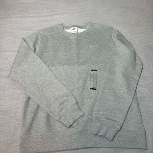 Nike Men's Light Gray Crewneck Sweater